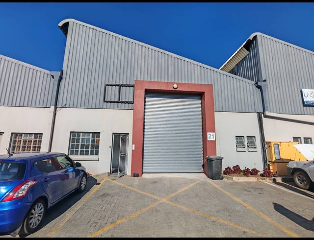 352M² WAREHOUSE TO LET IN CITY DEEP